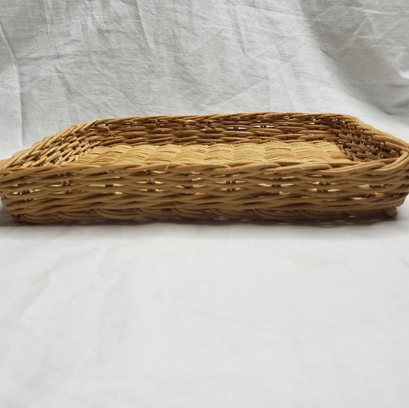 Small Wicker Tray Vintage Rectangular - Picture 3 of 4